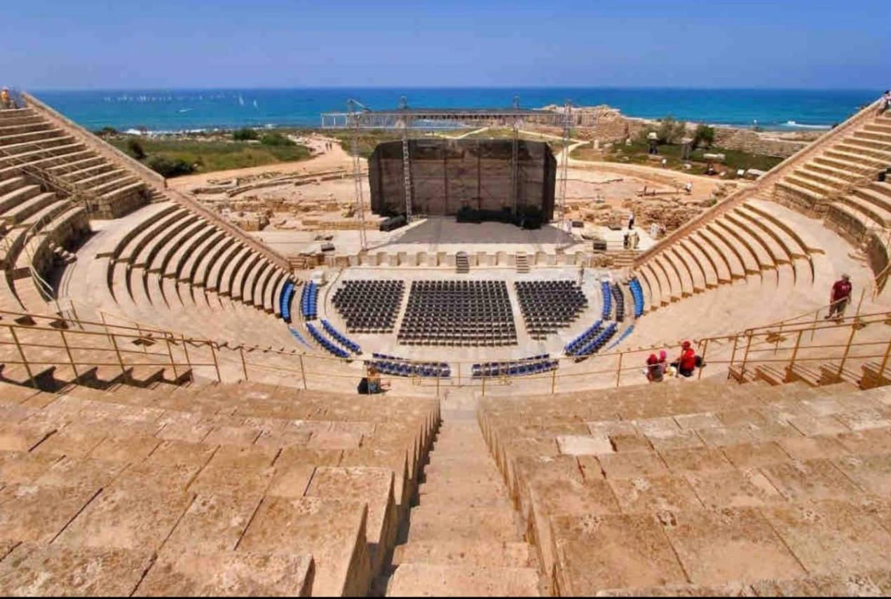 Villa Sky Garden Caesarea Exterior photo